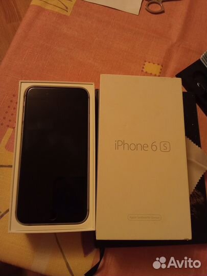iPhone 6S, 16 ГБ