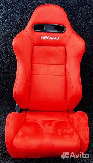 Сиденья спортивные пара - Recaro Полу-ковши с регу