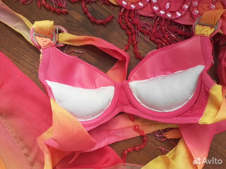 Костюм и юбки трёхцветные для восточных танцев