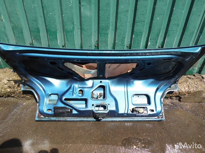 Крышка багажника Рено 19 Европа синяя в сборе