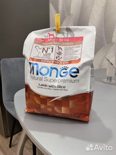 Корм для собак monge и royal canin