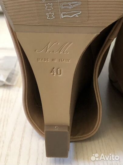 Сапоги осенние новые. Nando Muzi. Маркировка 40