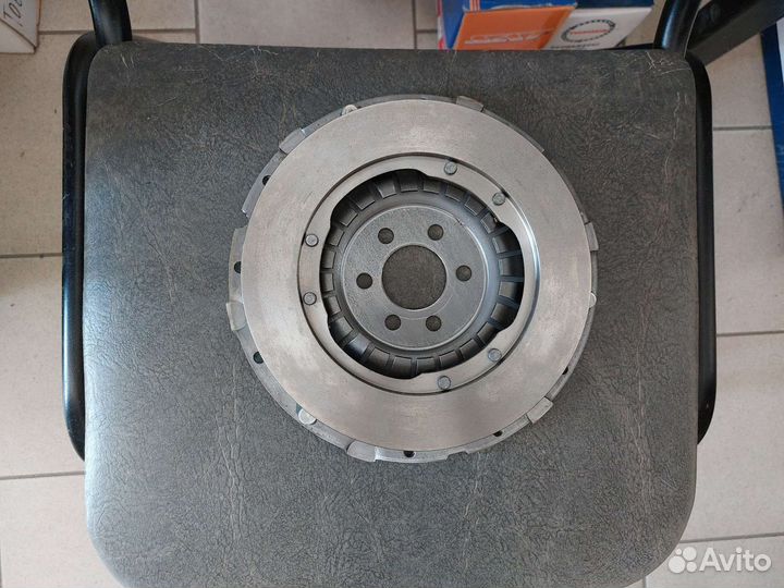 Корзина сцепления Octavia/ Bora/Caddy/Golf/Polo