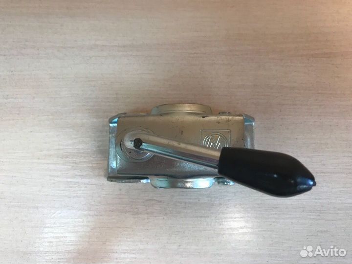 Хомут опорного колеса прицепа D48, 250 кг, С пря