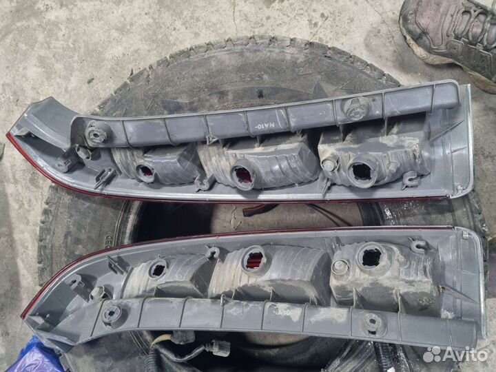 Задние фонари honda stream rn1