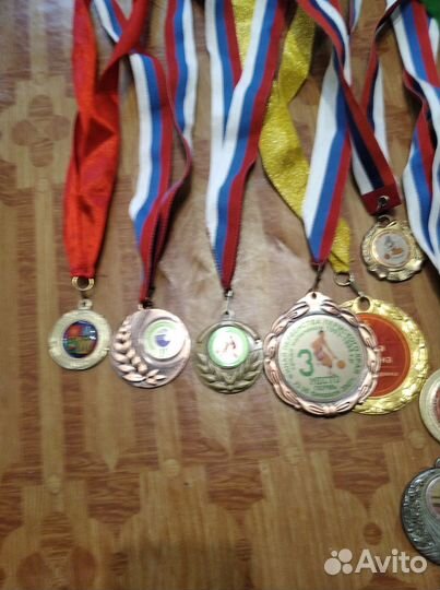 Медали спортивные