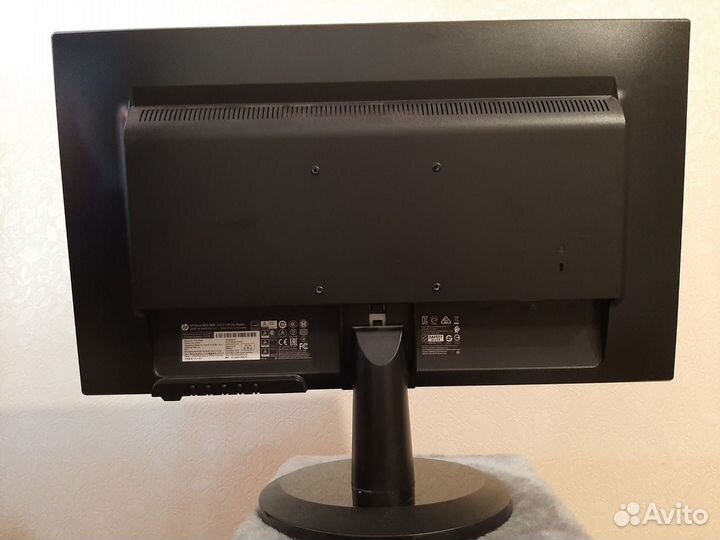 Монитор HP 24y Display