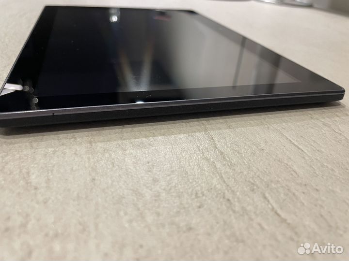 Планшет Lenovo Tab 3 TB3-X70L 2/16 GB