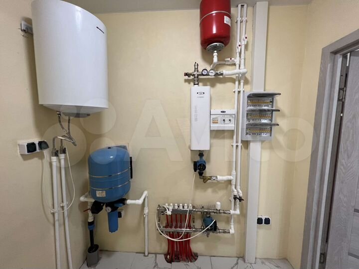 Коттедж 130 м² на участке 8 сот.