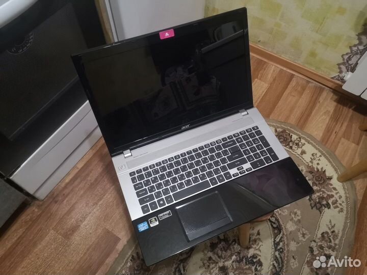 Acer V3-771G i5 SSD дисплей 17 видюха 2 гига