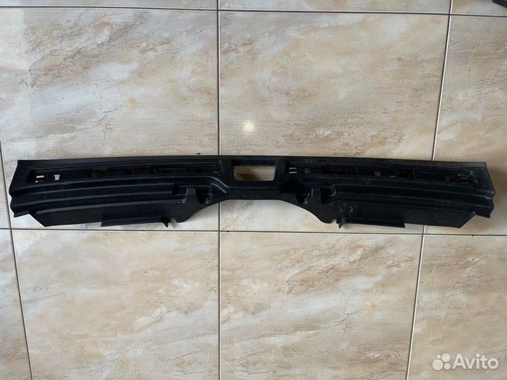 Накладка багажника Volvo Xc 40 С 2017 Года