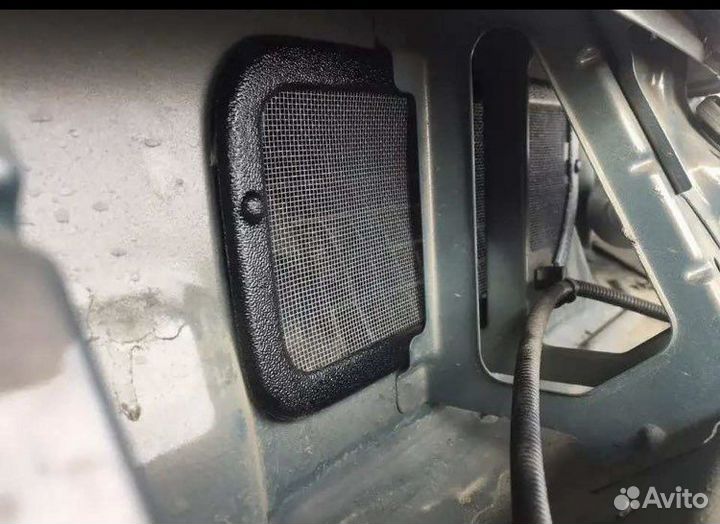 Защитная сетка Салонного фильтра Веста