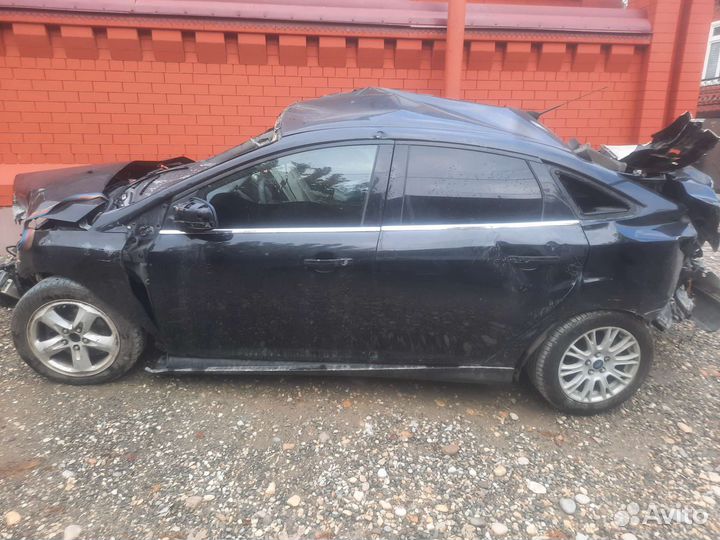 В разборе форд 3