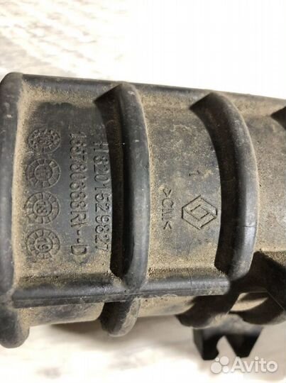 Патрубок воздушный Nissan Terrano 3 D10