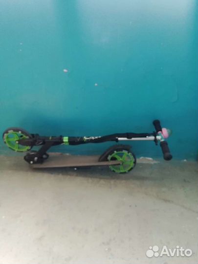 Самокат детский двухколесный бу