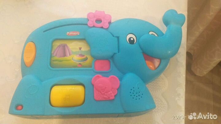 Интерактивная игрушка Слон