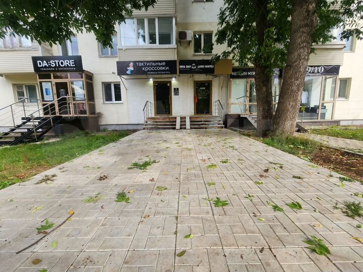 Торговая площадь, 16 м²