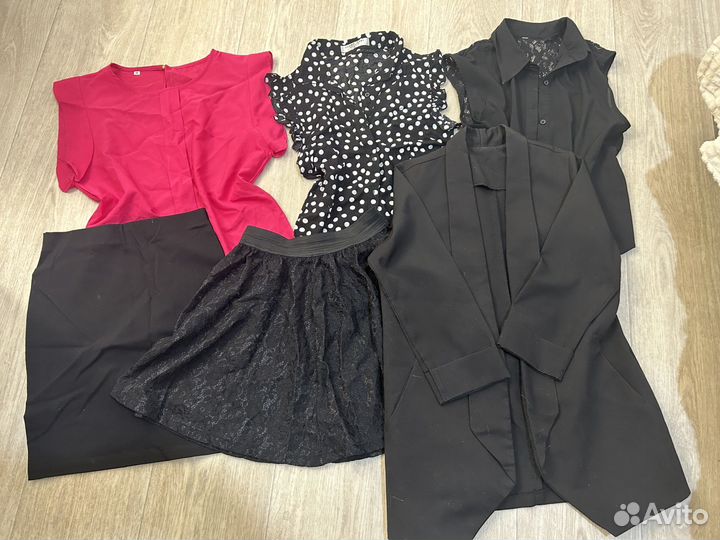 Пакет с женскими вещами 40-42