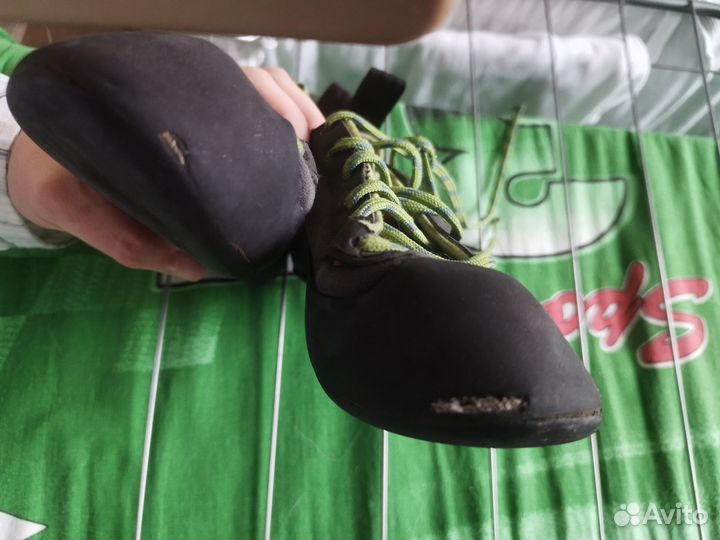 Скальные туфли 35