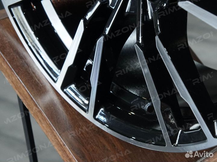 Литые диски R18 на BMW 3 Series. Арт1353