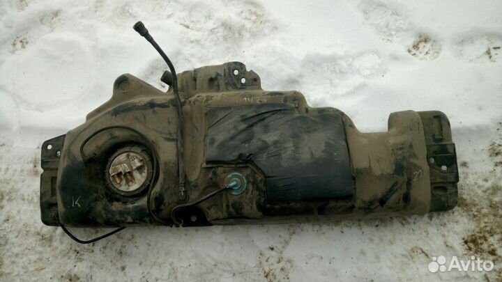 Бензобак Рено Симбол с бензонасосом