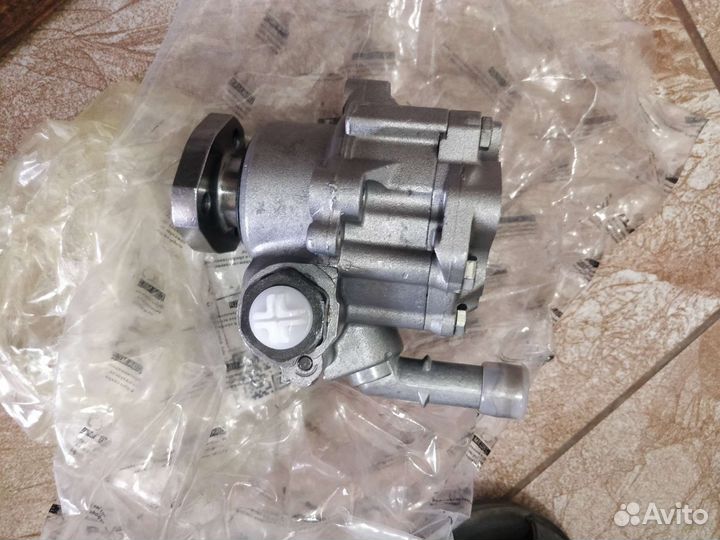 Насос Гура Фольксваген