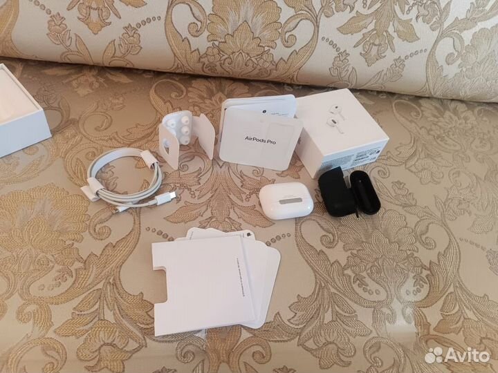 Беспроводные наушники apple airpods pro