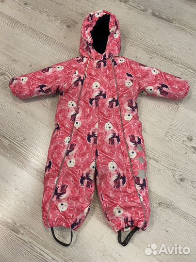 Продам зимний комбинезон на девочку