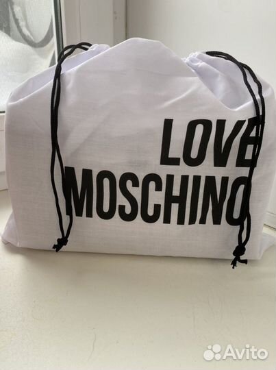 Сумочка crossbody love moschino