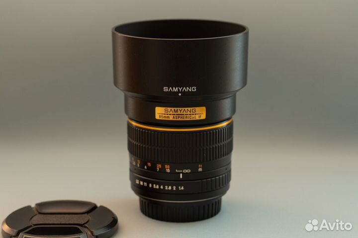 Samyang 85 mm f/1.4 (неавтофокусный) байонет Canon