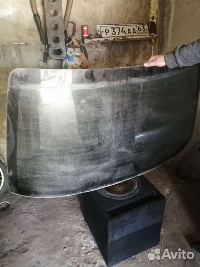 Стекло заднее BMW е 39