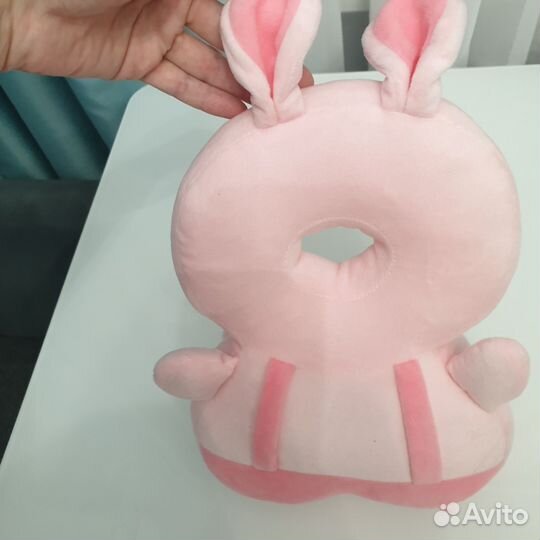 Защитный рюкзак подушка от падений для малыша