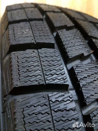 Dunlop Winter Maxx WM01 225/60 R17