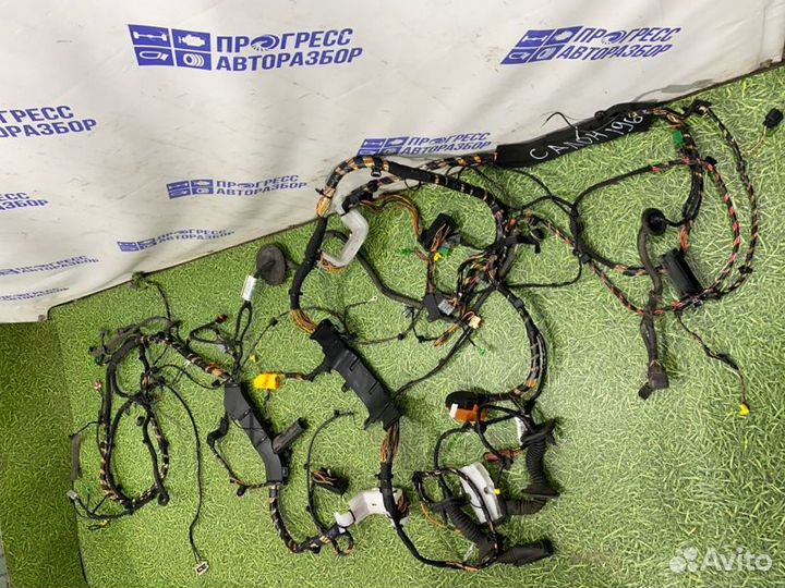 Проводка салона Volvo S40 седан 2.4 B5244S 2008