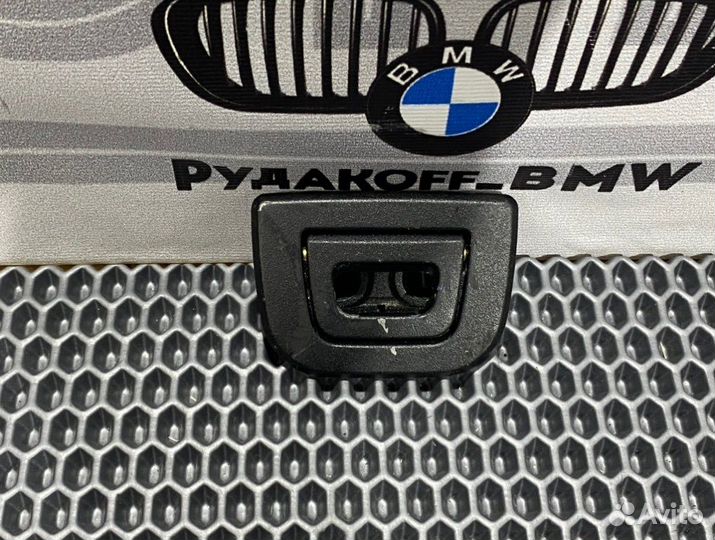 Кронштейн крепления груза Bmw X5 E53 M62B46 2003