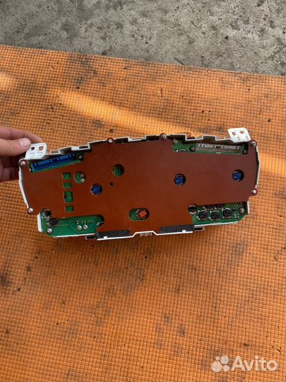 Щиток приборов Mitsubishi Lancer 9 МКПП