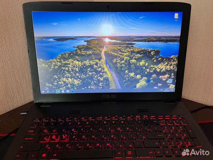 Игровой ноутбук asus GL552J