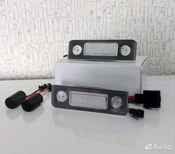 Подсветка номера Skoda Octavia A5, Roomster 5J