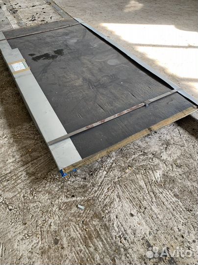 Лист оцинкованный 0.7мм 140кг