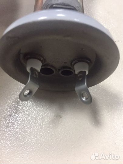 Тэн 2000w 220v фланец 64 мм