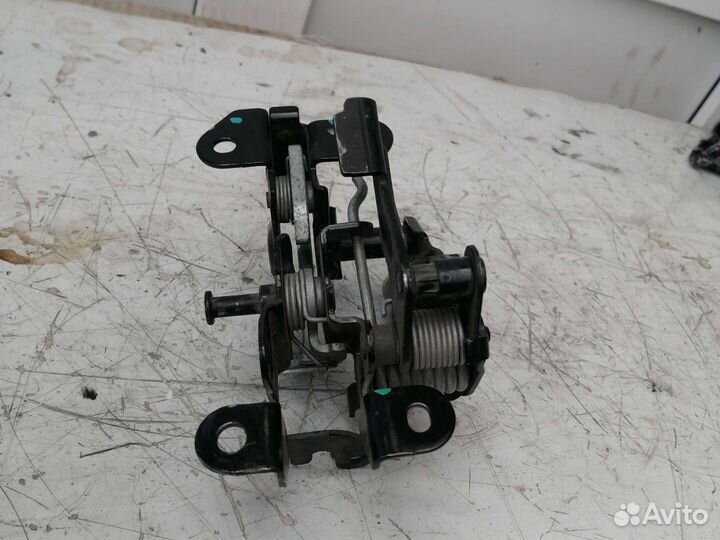 Замок капота Bmw 5-Series F10