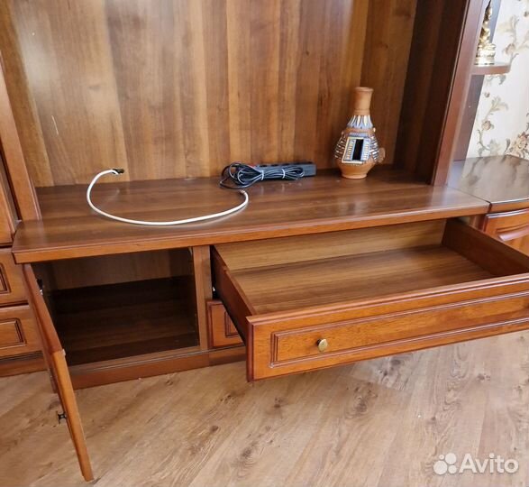 Гарнитур. Стенка