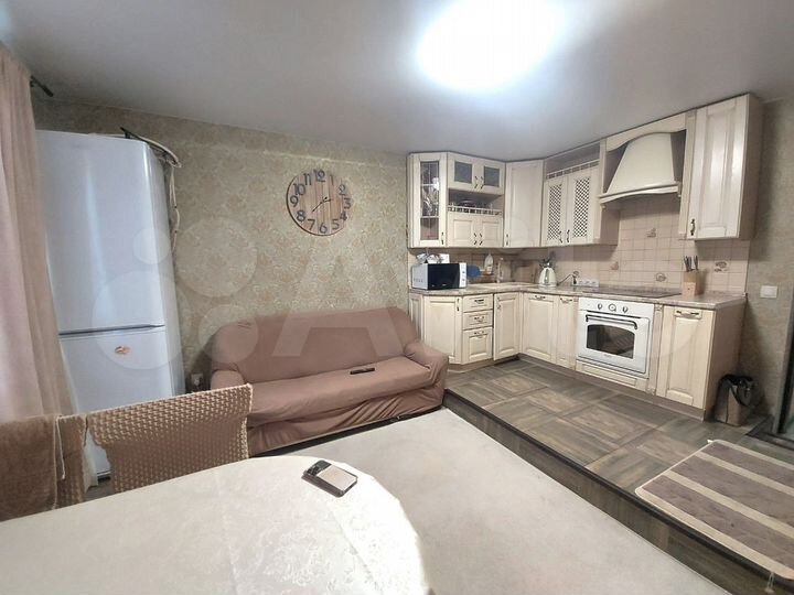2-к. квартира, 64 м², 13/17 эт.