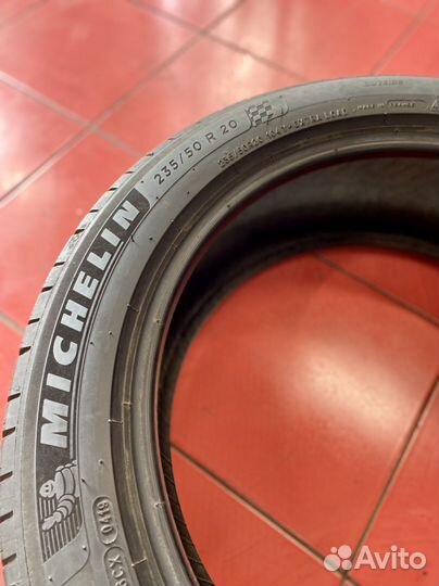 Michelin Pilot Sport 4 SUV 235/50 R20 104Y