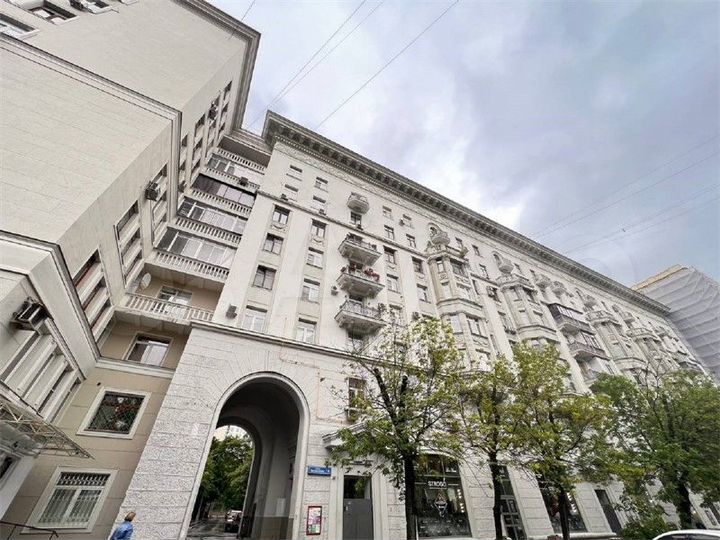 2-к. квартира, 55,9 м², 4/8 эт.