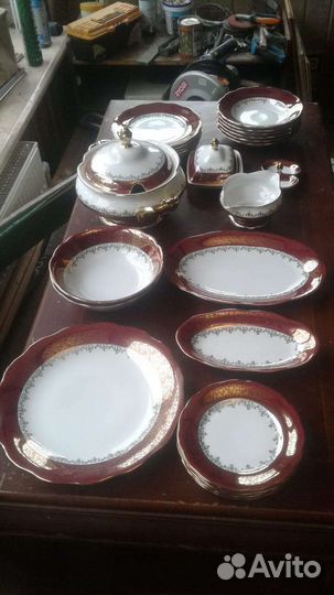 Сервиз столовый Чехия.И не полный Хризантемы