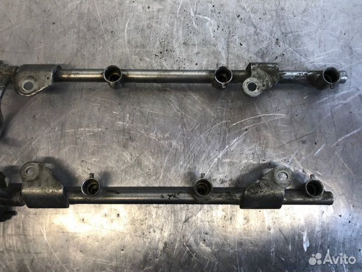 Рейка рампа топливная Infiniti Fx35 S50 2002- 2008