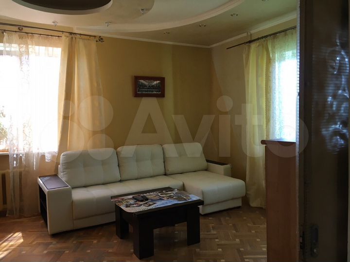 Дом 350 м² на участке 20 сот.