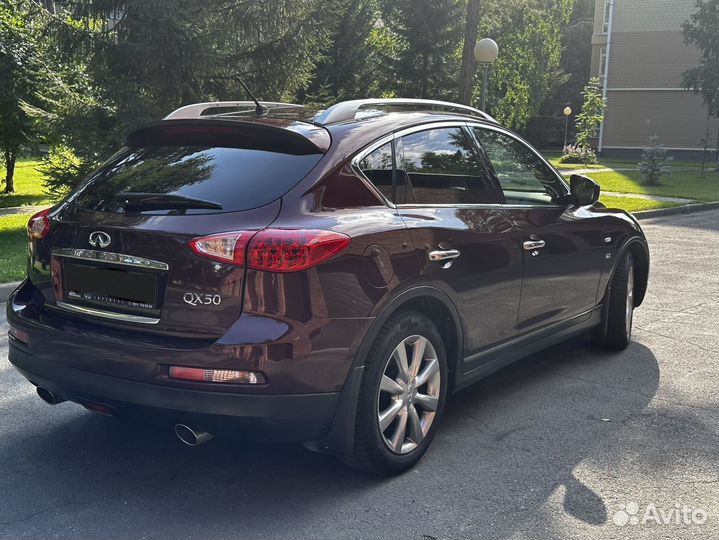 Infiniti QX50, 2013