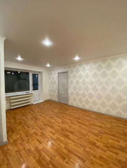 2-к. квартира, 45 м², 2/4 эт.